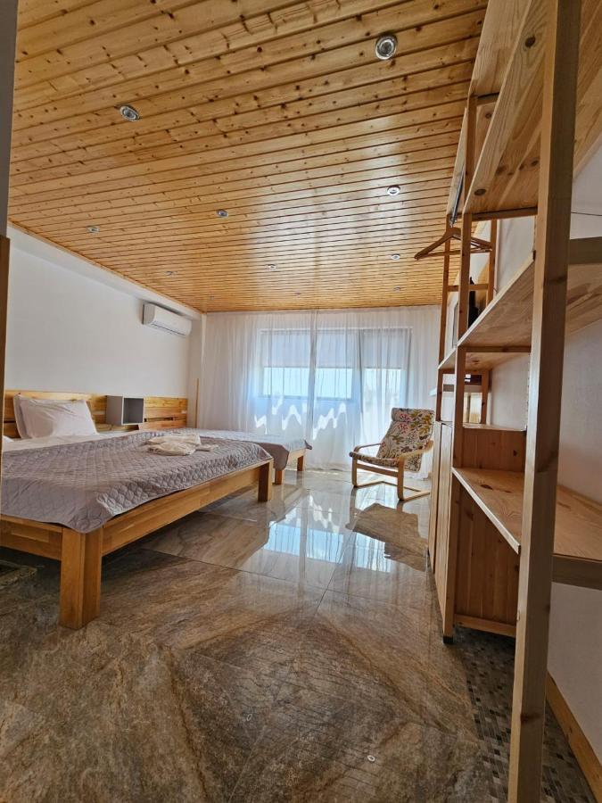 Готель Casuta Noastra - Суліна Екстер'єр фото